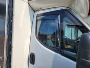 Iveco Daily 2014– Logu vēja deflektori, ievietojami (daļēji caurspīdīgi, 2 gab., Cagatay) foto 3