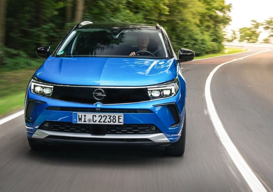 Opel Grandland: atjauninātā krosovera apskats