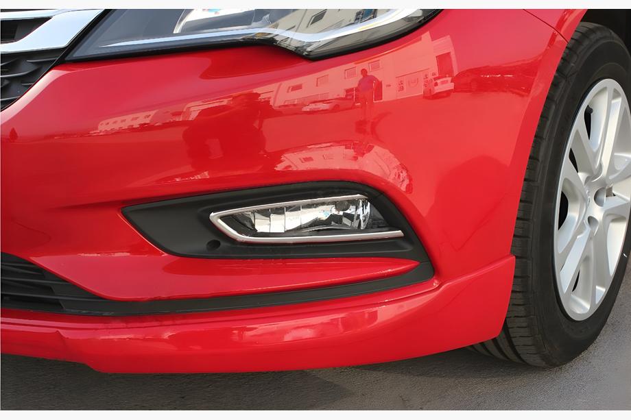Opel Astra K 2016–2021 Miglas lukturu apdares uzlikas Carmos (SD/SW/HB/GTC, 2 gab., nerūsējošais tērauds) Foto 1