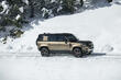 Apskats: liels un jaudīgs apvidus auto Land Rover Defender 110 foto 3