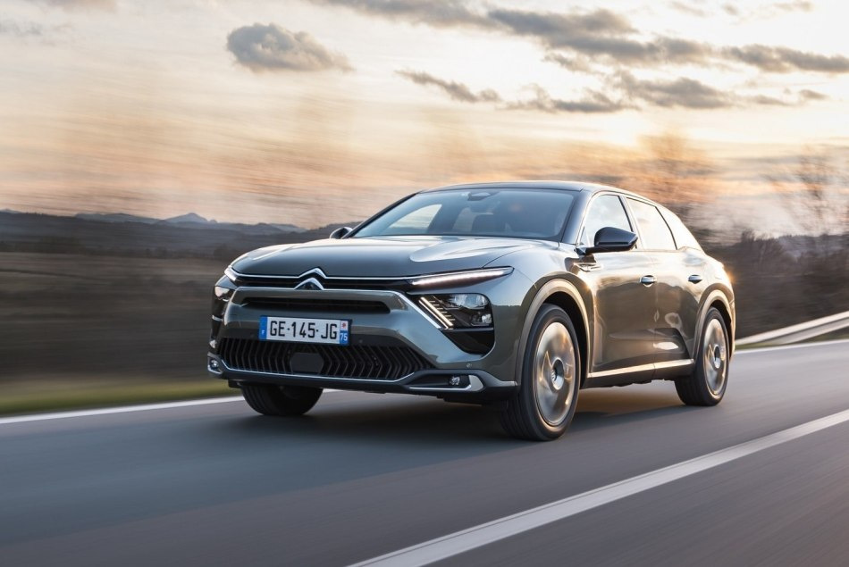 Citroen C5 X apskats: jauns skatījums uz komfortu un dizainu