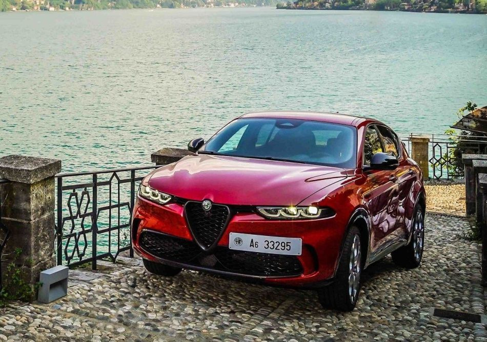 Alfa Romeo Tonale: kompakta itāļu krosovera apskats