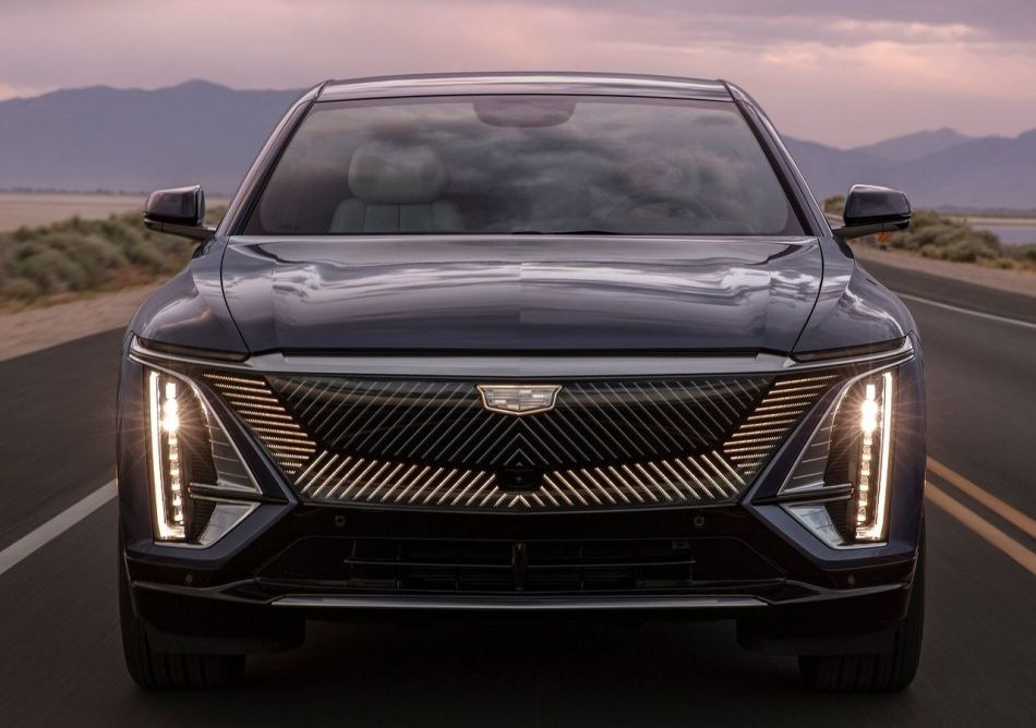 Elektriskā luksusa krosovera Cadillac Lyriq apskats