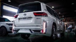 Toyota Land Cruiser 300 2021– VIP bodykit komplekts foto 2