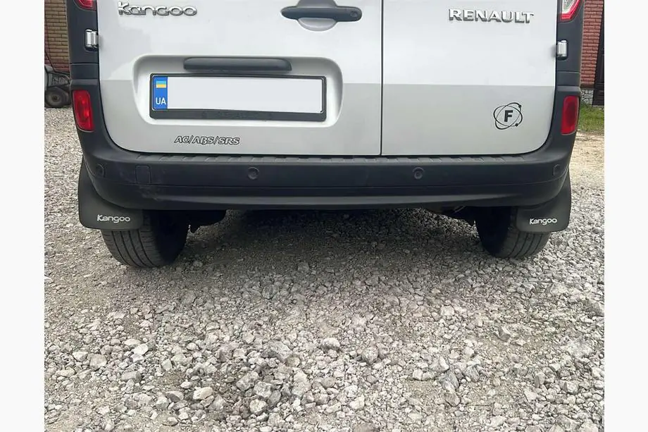 Renault Kangoo 2008–2020 Dubļusargi EuroCap Foto 1