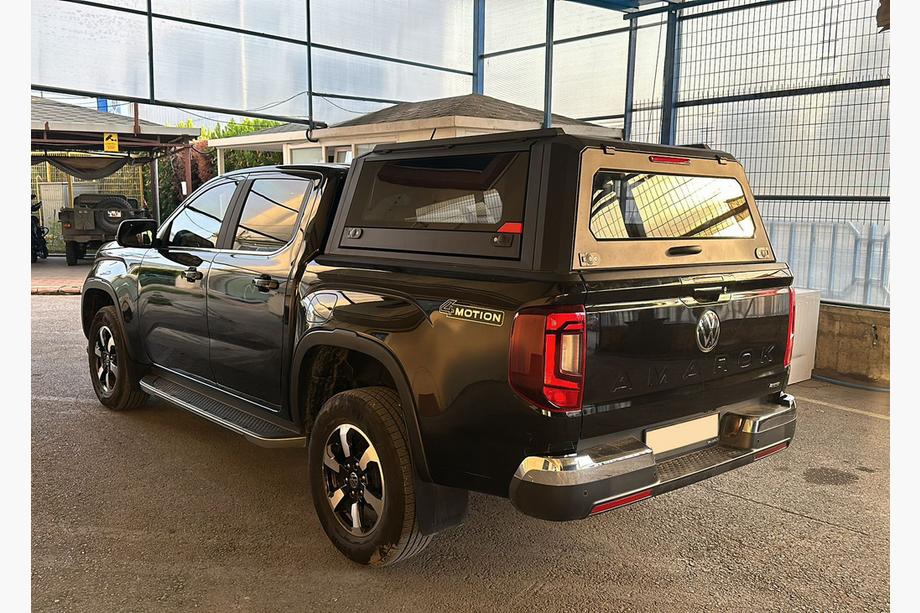 Volkswagen Amarok 2010–2022 Hardtops Omcap Image