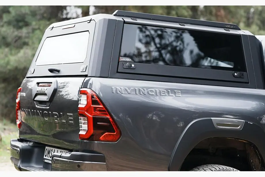Toyota Hilux 2015– Hardtops Omcap Image