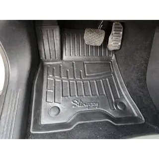 Stingray 3D gumijas salona paklājiņi
