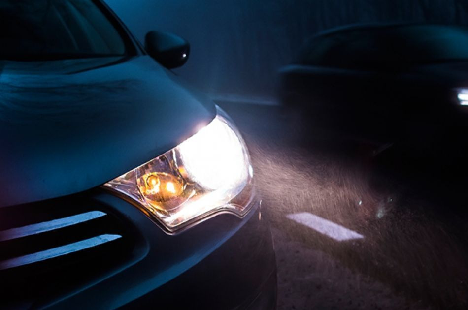 Kā uzlabot automašīnas priekšējo lukturu apgaismojumu?