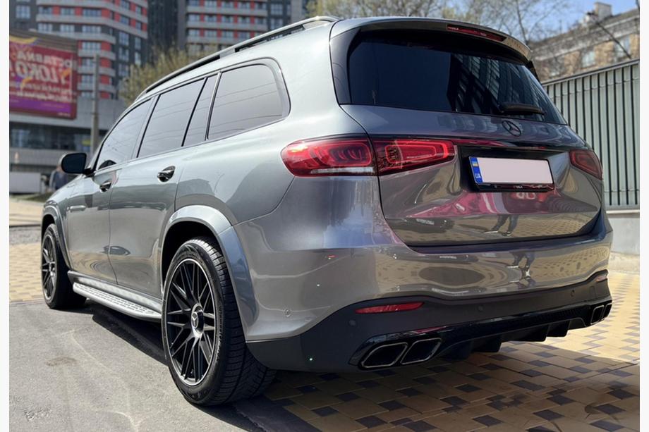 Mercedes GLS X167 2019– Aizmugurējais difuzors ar izpūtēja uzgaļiem BlackEdition (GLS63 dizains) Image