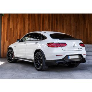 Aizmugurējais difuzors ar uzgaļiem Black (AMG63 dizains) foto 3