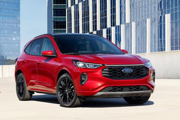 Ford Escape krosovera apskats: 2023. gada feislifts