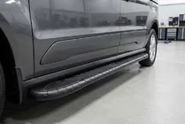 Ford Connect 2021– Sānu pakāpieni Bosphorus Black (2 gab., alumīnijs) foto 1