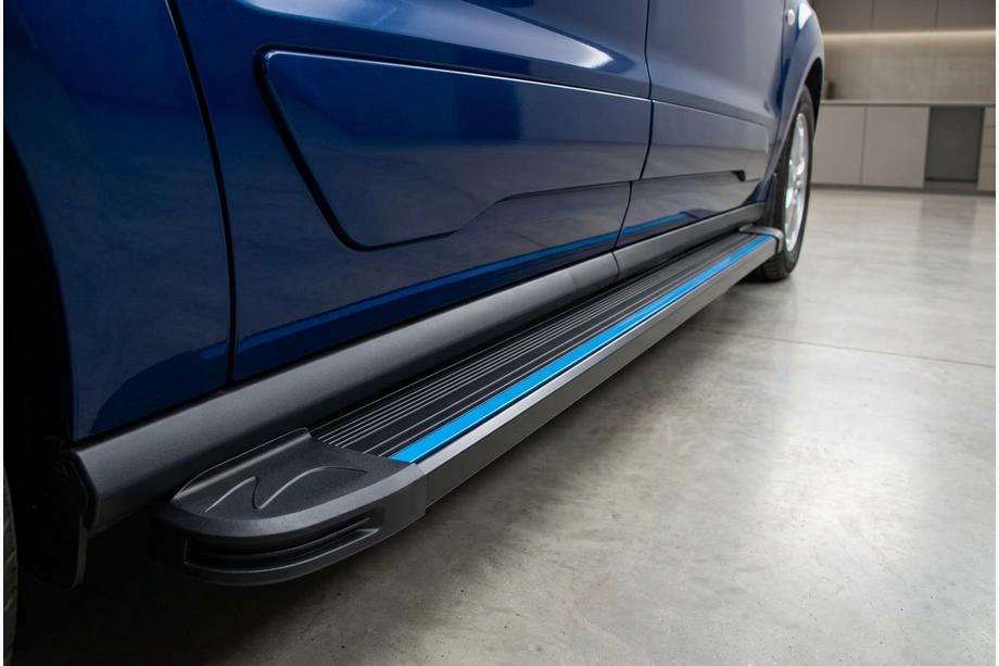Ford Connect 2021– Sānu pakāpieni Maya Blue (2 gab., alumīnijs) Maxi riteņu bāze Image