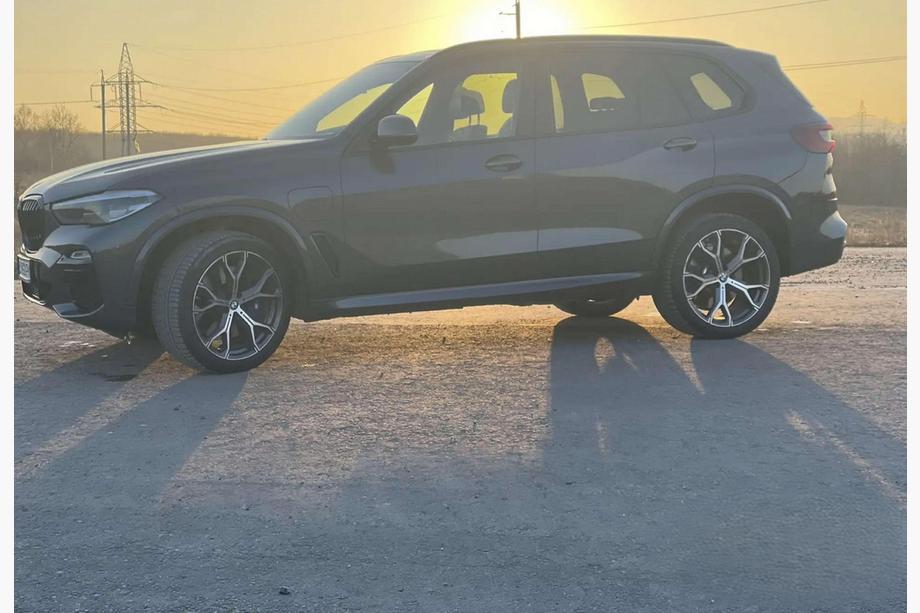 BMW X5 G05 2019–2026 M-Sport/X5M sānu sliekšņu komplekts 2018-2022 (2 gab., krāsošanai) Foto 2