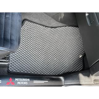 EVA auto paklājiņi (melni) Mitsubishi Outlander 2001–2006 foto 3