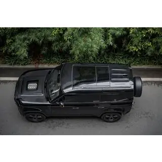 Karbonu motora pārsegs (ar stikla atveri) Land Rover Defender 2019– foto 3