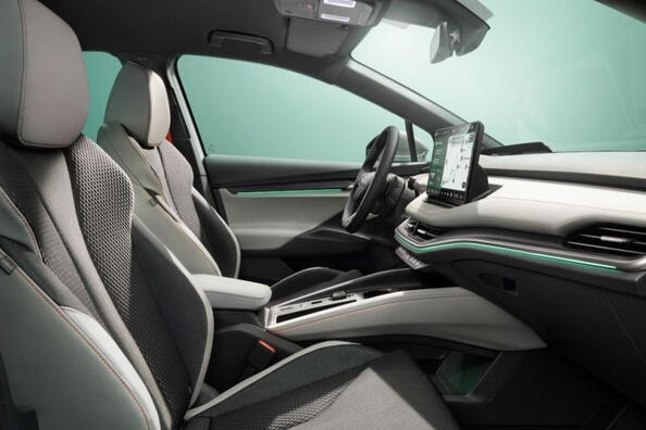 Skoda Elroq apskats: jauns kompakts elektriskais krosovers no Čehijas zīmola Foto 6