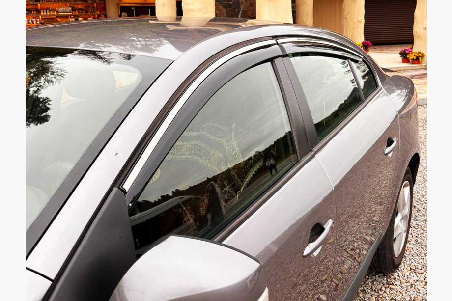 Renault Fluence 2009–2016 Logu vēja deflektori ar hromētu līsti Niken Luxury (4 gab.) Image