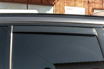 BMW X5 G05 2019–2026 Ievietojamie logu vēja deflektori Niken Luxury (4 gab.) foto 3