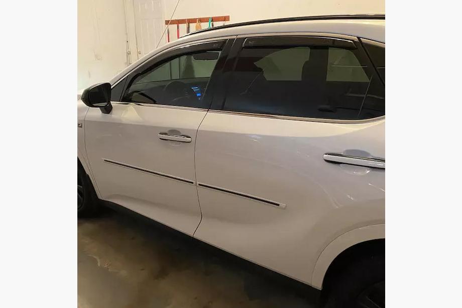 Lexus RX 2022– Ievietojamie logu vēja deflektori Niken Luxury (4 gab.) Foto 4
