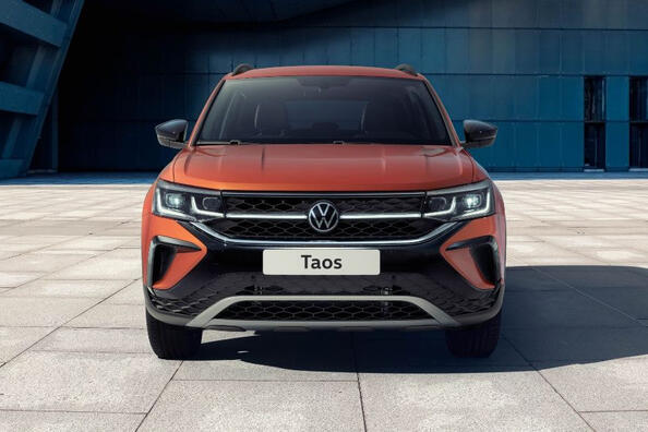 Volkswagen Taos apskats: stilīgs un praktisks krosovers Foto 1