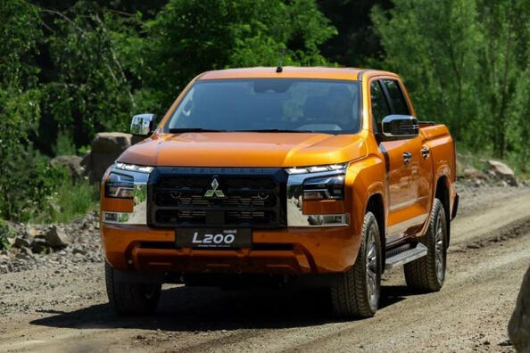 Mitsubishi L200 apskats: leģendārs pikaps jaunā veidolā