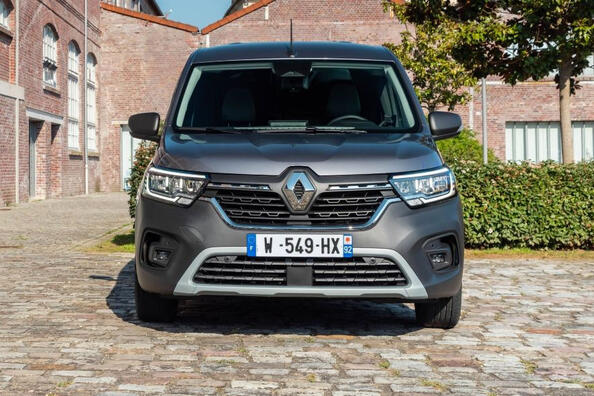 Trešās paaudzes Renault Kangoo Van: apskats