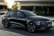 Elektriskā sportiskā krosovera Audi SQ8 e-tron apskats foto 3
