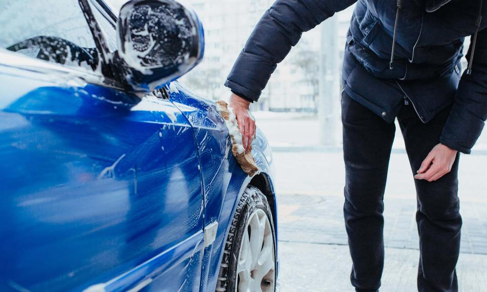 Vai ziemā vajag mazgāt automašīnu?