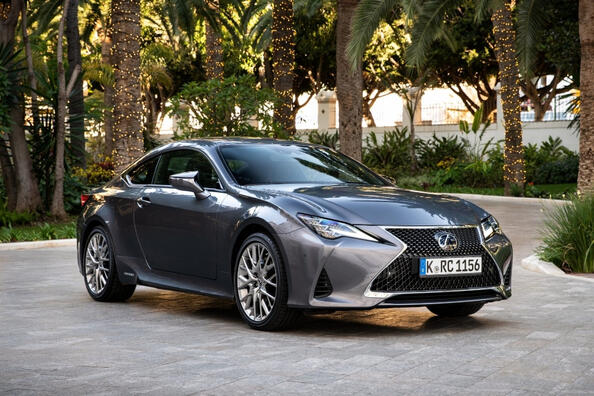 Pirmās paaudzes Lexus RC modernizācijas apskats