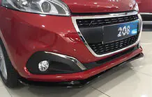 Peugeot 208 2012–2019 DPT priekšējā bampera lip spoilers (spīdīgi melns) foto 1