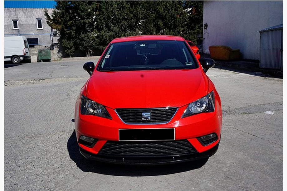 Seat Ibiza 2010–2017 Priekšējā lip uzlika DPT V-1 (melns spīdīgs) Foto 3
