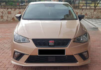 Seat Ibiza 2010–2017 DPT V-3 priekšējā lip uzlika (spīdīgi melna) foto 3