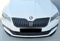 Skoda Superb 2015–2024 DPT V-2 priekšējās lūpas uzlika (2015-2020, spīdīgi melna) foto 4