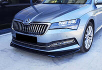 Skoda Superb 2015–2024 Priekšējā bampera lipa DPT V-3 (2015-2020, melns spīdīgs) foto 1