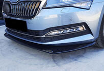 Skoda Superb 2015–2024 Priekšējā bampera lipa DPT V-3 (2015-2020, melns spīdīgs) foto 3