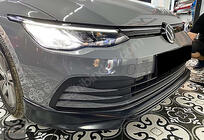 Volkswagen Golf 8 2019– Priekšējā lip uzlika DPT V-1 (melns spīdīgs) foto 1
