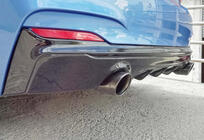 BMW 2. sērija F22/F23 2014–2021 Aizmugurējais difuzors DPT (spīdīgi melns) foto 1