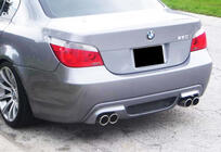 BMW 5. sērija E60/E61 2003–2010 Aizmugurējais difuzors DPT (M-5, melns spīdīgs) foto 2