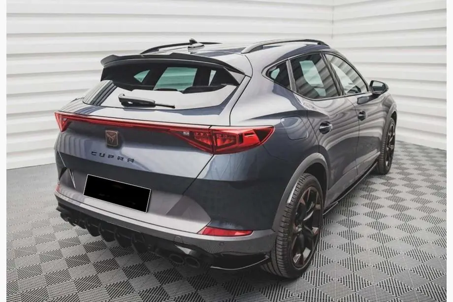 Cupra Formentor 2020– Aizmugurējais difuzors DPT V-1 (spīdīgi melns) Image