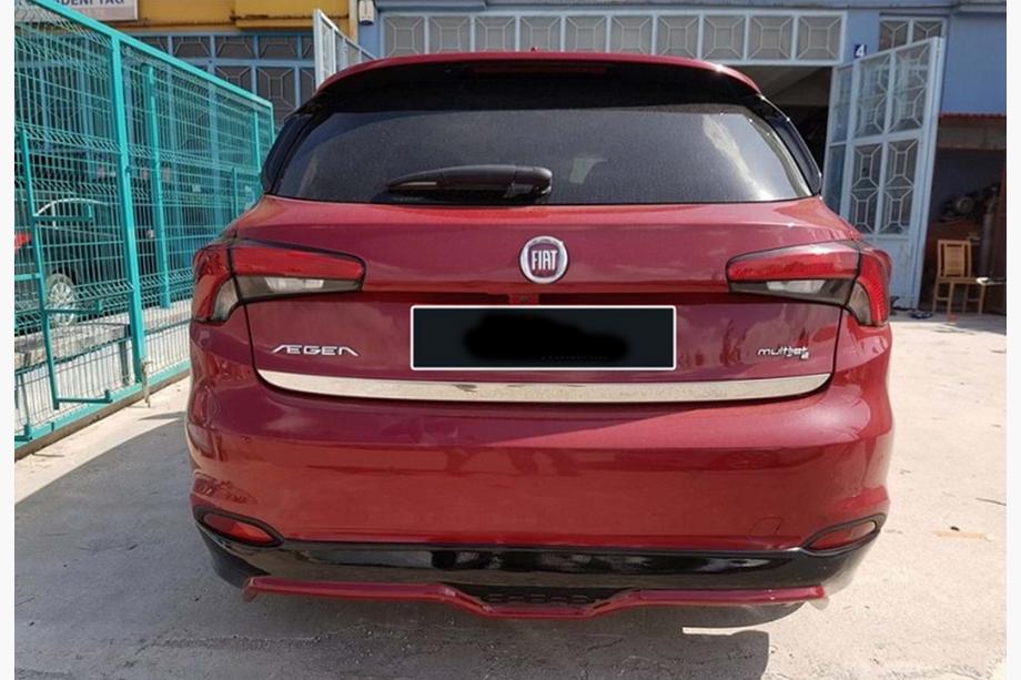 Fiat Tipo 2016– Aizmugurējais difuzors DPT (HB, spīdīgi melns) Image