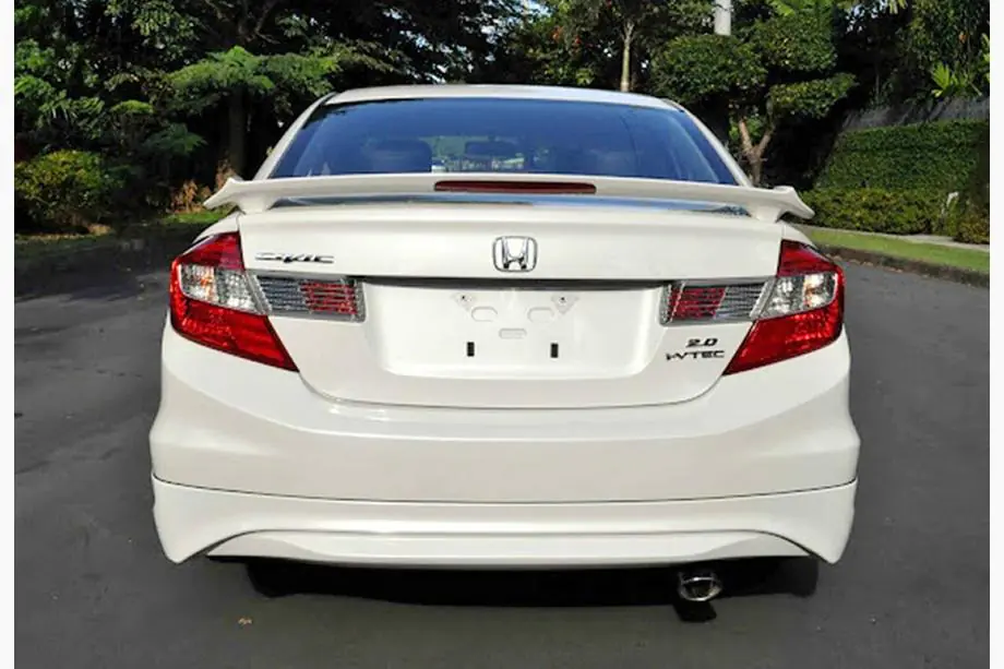 Honda Civic Sedan IX 2011–2016 Aizmugurējais difuzors DPT (krāsošanai) Image