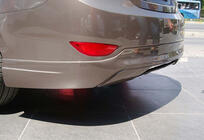 Hyundai Accent 2011–2017 Aizmugurējais difuzors DPT (spīdīgi melns) foto 2