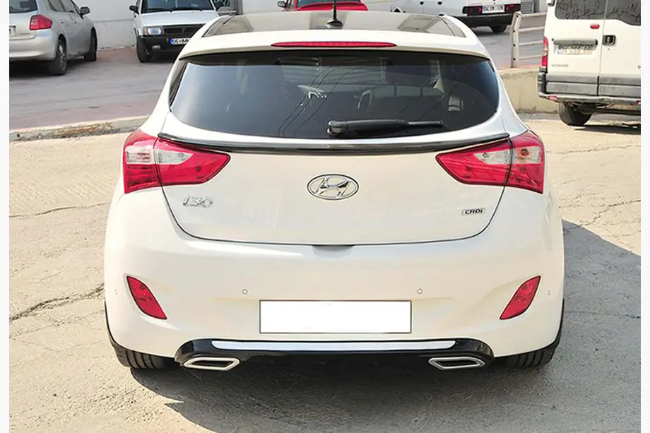 Hyundai I-30 2012–2017 Aizmugurējais difuzors DPT V-2 (spīdīgi melns) Image