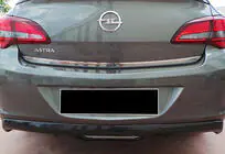 Opel Astra J 2009–2015 Aizmugurējais difuzors DPT V-2 (SD, spīdīgi melns) foto 1