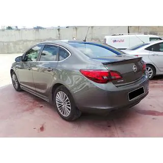 Aizmugurējais difuzors DPT V-2 (SD, spīdīgi melns) Opel Astra J 2009–2015 foto 4