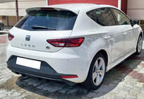 Seat Leon 2013–2020 Aizmugurējais difuzors DPT V-3 (2013-2016, spīdīgi melns) foto 1