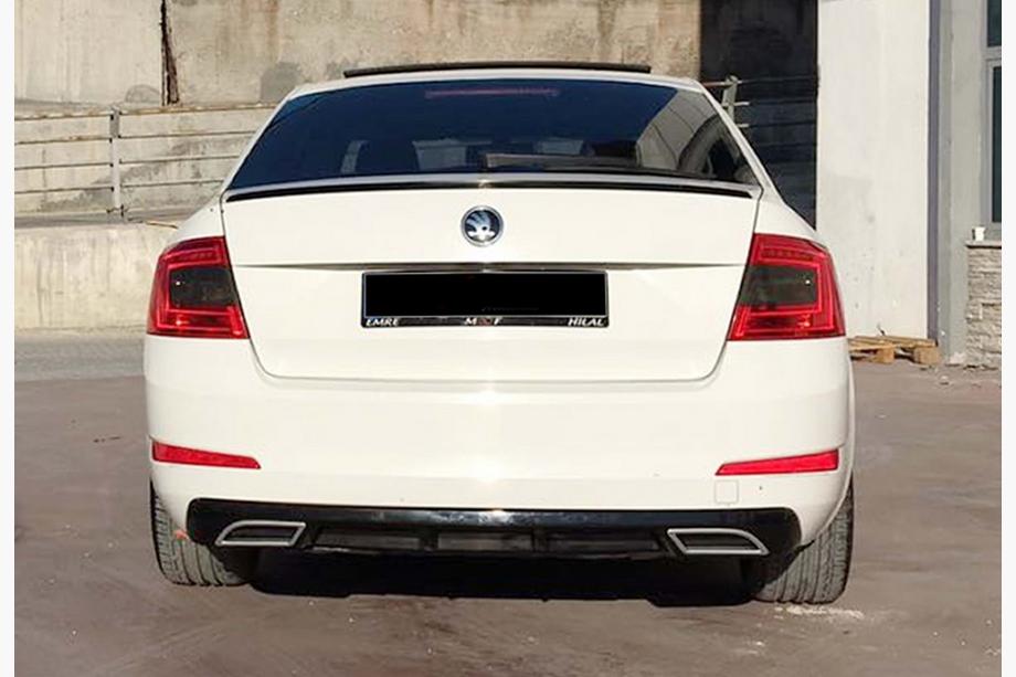 Skoda Octavia III A7 2013–2019 Aizmugurējais difuzors DPT V-4 (LB, melns spīdīgs) Image