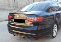 Volkswagen Jetta 2011–2018 Aizmugurējais difuzors DPT (2014-2018, spīdīgi melns) foto 4